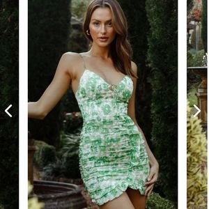 Selfie Leslie Indikah Emmie String-Tie Bust Ruched Mini Dress Floral Print Green